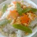 まぶたん's cooksnap of when they made 鶏そぼろ散らし寿司（お花見ﾊﾞｰｼﾞｮﾝ.