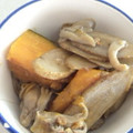 youich's cooksnap of when they made かぼちゃとゴボウと舞茸の旨～い煮物.