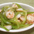 ぶぅちく's cooksnap of when they made 海老とセロリの塩炒め♪.