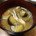 YUKIKI☆'s cooksnap of when they made 茄子と舞茸の味噌汁.