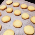 ゆうこりんりん☆☆'s cooksnap of when they made パン屋さん風超カンタン、ざくざくクッキー.