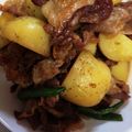 komekome3's cooksnap of when they made 新じゃがと豚こまのうま煮.