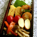 mimo14's cooksnap of when they made さつま揚や蒲鉾を天ぷらにして後 一品に♪.
