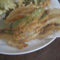 megu238's cooksnap of when they made 新玉ねぎとスナップエンドウのかき揚げ.