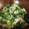 yunohr's cooksnap of when they made 春菊のしらすみぞれ和え.