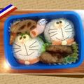 yuzuokaki's cooksnap of when they made ドラえもんキャラ弁♥️.