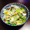 あかねちゃんとゆう's cooksnap of when they made あさりと春野菜のワイン蒸し.