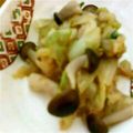 ユーロン's cooksnap of when they made 梅酢味☆きのことキャベツおひたし.