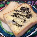 リラシャン's cooksnap of when they made ゴママヨトースト.