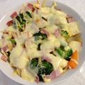りなたろー's cooksnap of when they made ♡温野菜にかけて焼くだけ♪マヨグラタン♡.