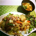 やまたす's cooksnap of when they made 豚肉とキャベツのオイスターソース炒め丼.