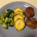 iruy's cooksnap of when they made 誰でも簡単☆マヨでジューシーハンバーグ.