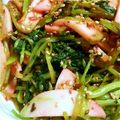 詩絵瑠's cooksnap of when they made 後一品に☆三つ葉と蒲鉾の梅胡麻和え.