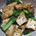 kuu汰's cooksnap of when they made 厚揚げと小松菜の炒め物.