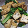 kuu汰's cooksnap of when they made 厚揚げと小松菜の炒め物.