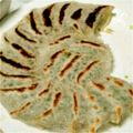 NUKs's cooksnap of when they made ヘルシー！にらたっぷり餃子.