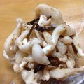 ほがら's cooksnap of when they made ぶなピーと塩昆布のごま和え.