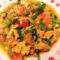 よこもす's cooksnap of when they made 夏休みのお昼にも☆にらトマト丼.