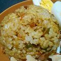 ☆めぇ☆ﾐ's cooksnap of when they made 焼きそばソースで★カレーチャーハン.
