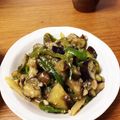 maーkuro's cooksnap of when they made 茄子とピーマンと新ジャガの味噌炒め☆.