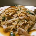 華村‘ｓ☆キッチン's cooksnap of when they made 豚肉とシソのニンニク醤油炒め.