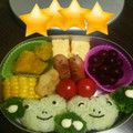 ジラ♪'s cooksnap of when they made おにぎりでカエル　✿野菜の抜き型使用✿.