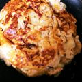 yukoahi's cooksnap of when they made チーズでふわとろ☆スペインオムレツ.