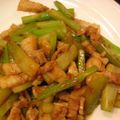 やまのてマダム's cooksnap of when they made 簡単☆豚ばら肉とセロリのピリ辛炒め.