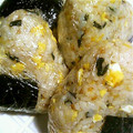 koroo16's cooksnap of when they made たまごと青シソとゴマのおにぎり.