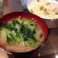 まっきー♪３７'s cooksnap of when they made 大根と小松菜の味噌汁.