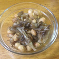 nokomori's cooksnap of when they made まいたけと大豆の炒め物.