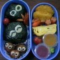 ジュンピキ's cooksnap of when they made 超簡単キャラ弁★まっくろくろすけおにぎり.