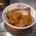 zac56105's cooksnap of when they made 冬の定番おかず★ブリ大根.