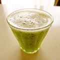 Marrietty's cooksnap of when they made ダイエット飲みやすいグリーンスムージー.
