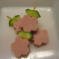 39rainbow's cooksnap of when they made おさかなのソーセージでお花畑.
