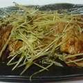 ☆うめ太郎☆'s cooksnap of when they made 豆苗と豚肉の炒めもの.