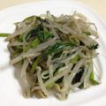 みこうすけ's cooksnap of when they made ほうれん草の練り胡麻和え.