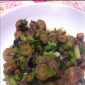 milletury's cooksnap of when they made 豚肉と小松菜、きのこ、ごぼうの塩麹炒め.