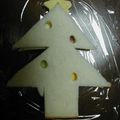 ココロちゃんのママ's cooksnap of when they made キャラ弁♪クリスマスツリーサンド♪.