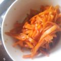 ☆しいたんママ☆'s cooksnap of when they made 人参とベーコンの甘酢炒め.