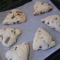 SOLARIKU's cooksnap of when they made スタバ風チョコチャンクスコーン☆.
