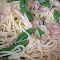 ♪かずみ♪'s cooksnap of when they made 新玉ねぎとスナップエンドウの春の香パスタ.