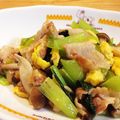 ☺︎ちぃズ☺︎'s cooksnap of when they made 豚肉と小松菜のガーリック塩炒め.