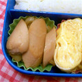 翔舞ママ's cooksnap of when they made 簡単☆新玉ねぎ&魚肉ソーセージ炒め.