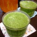 mmameco's cooksnap of when they made バナナとホウレン草のお手軽スムージー.