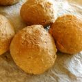 mandara's cooksnap of when they made 毎朝食べたい玄米と全粒粉のまるパン.