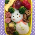 mayumi57's cooksnap of when they made 雪だるまのキャラ弁当.