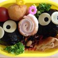 くーまんかい's cooksnap of when they made キャラ弁＊おにぎりの日〜まっくろくろすけ.