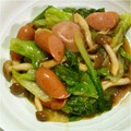 ﾋｭｰｼﾞｰ's cooksnap of when they made レタスと舞茸のオイスターソース炒め.