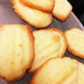 由宇真藍's cooksnap of when they made 10分で出来る♡簡単マドレーヌ.